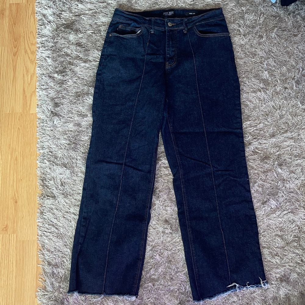 Judy Blue Wide Leg Dark Denim Distressed Ankle Jeans / Pants